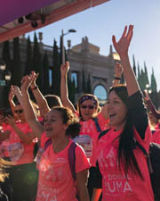 Cursa de la Dona. Image: Àlex Losada women at the Cursa de la dona